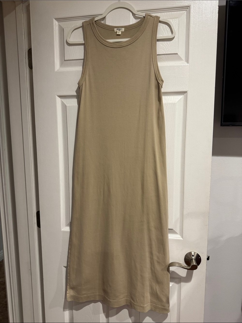 dylan Sleeveless Tank Midi Dress in Beige size s